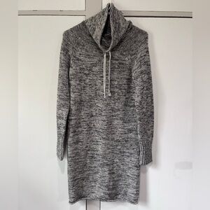 Athleta 100% Merino Wool Gray Cowl Neck Ribbed Sweater Dress Women’s XS